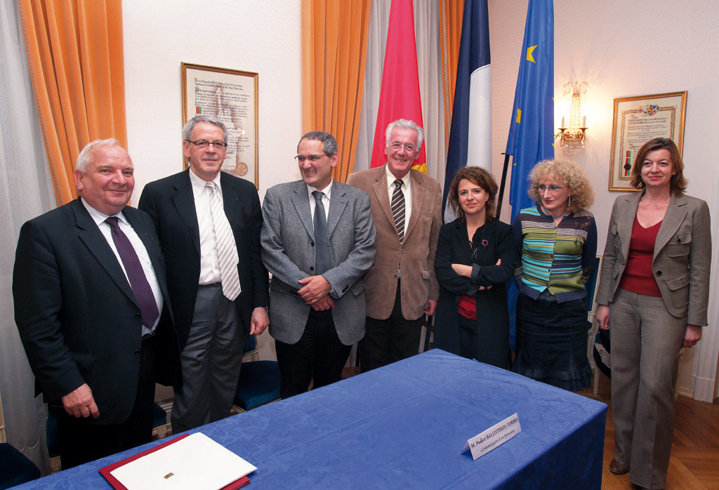 Colmar - convention-des-maires-adhesion-colmar-2010.jpg Colmar - convention-des-maires-adhesion-colmar-2010.jpg