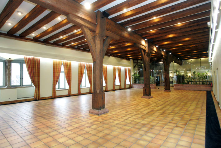 Colmar - koifhus-salle-roesselmann-02.jpg